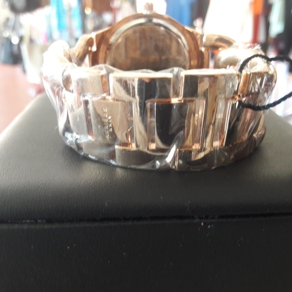 Akribos link bracelet watch - Picture 2 of 2